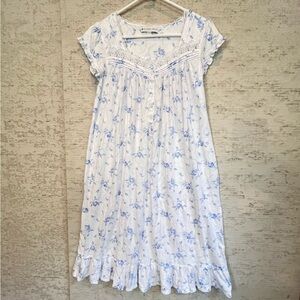 Eileen West Floral Lightweight Night Gown Sz S Romantic Cottagecore Prairie Lace